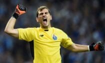 Икер Касильяс, Sportazinas.com