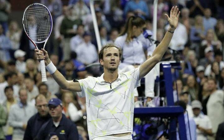 Даниил Медведев, Sportazinas.com