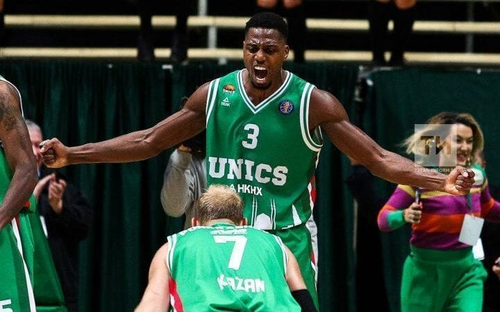 Эррик Макколлум, www.sportazinas.com