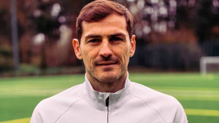 Икер Касильяс, www.sportazinas.com